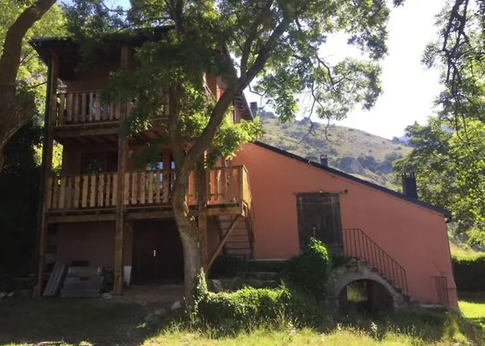 Maison Renovee Au Sommet Du Village