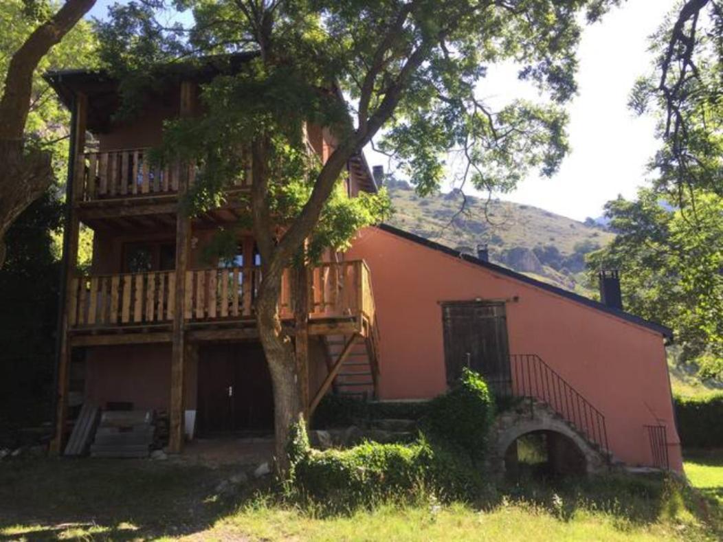 Maison Renovee Au Sommet Du Village Holiday home Llo