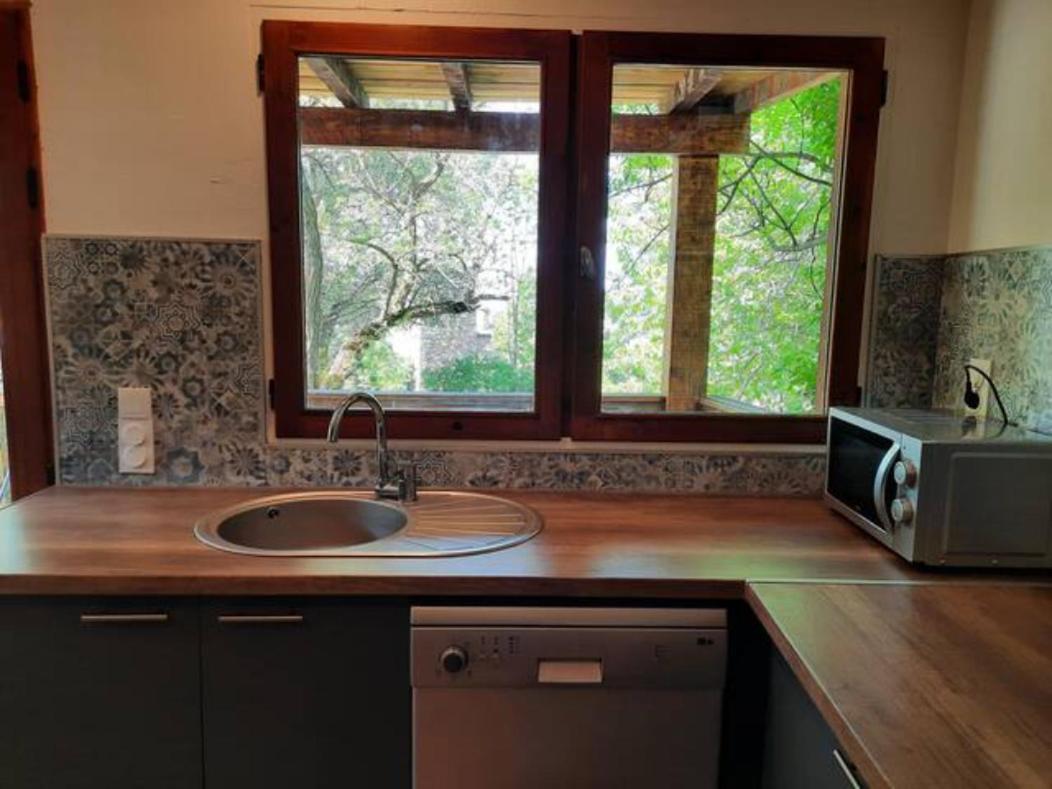 Maison Renovee Au Sommet Du Village Llo