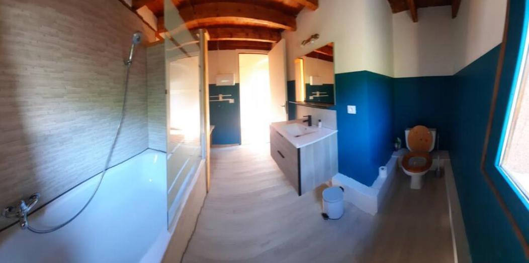 Maison Renovee Au Sommet Du Village